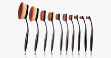 Load image into Gallery viewer, Oval Brush Ten Piece Set