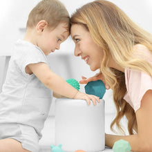 Load image into Gallery viewer, Children's Sensory Toy Ball Set
